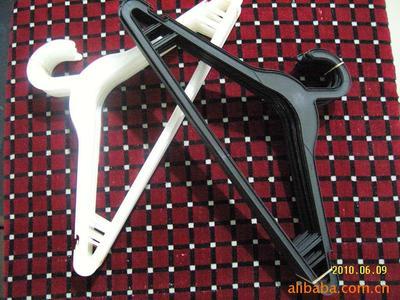 【一次性衣架、寵物衣架、成品衣衣架】價格,廠家,圖片,其他塑料制品,安徽省桐城市美佳藝塑業-